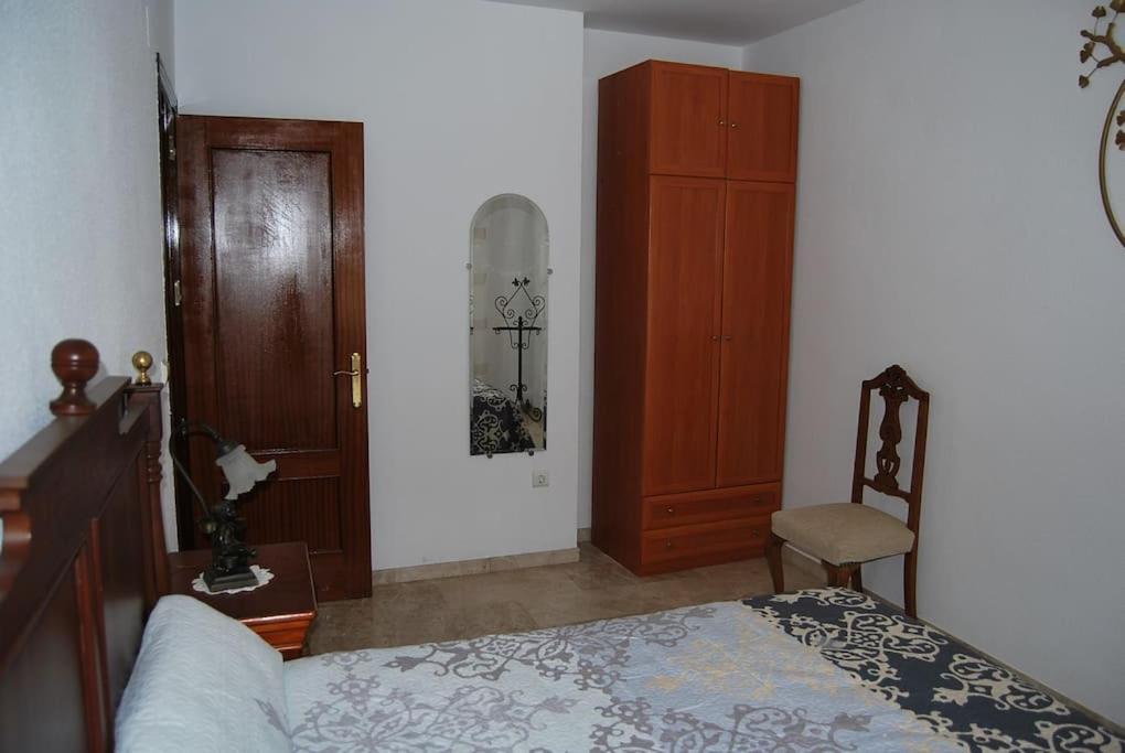 Apartamento Bonito Piso Cerca De La Estacion Córdoba Exterior foto